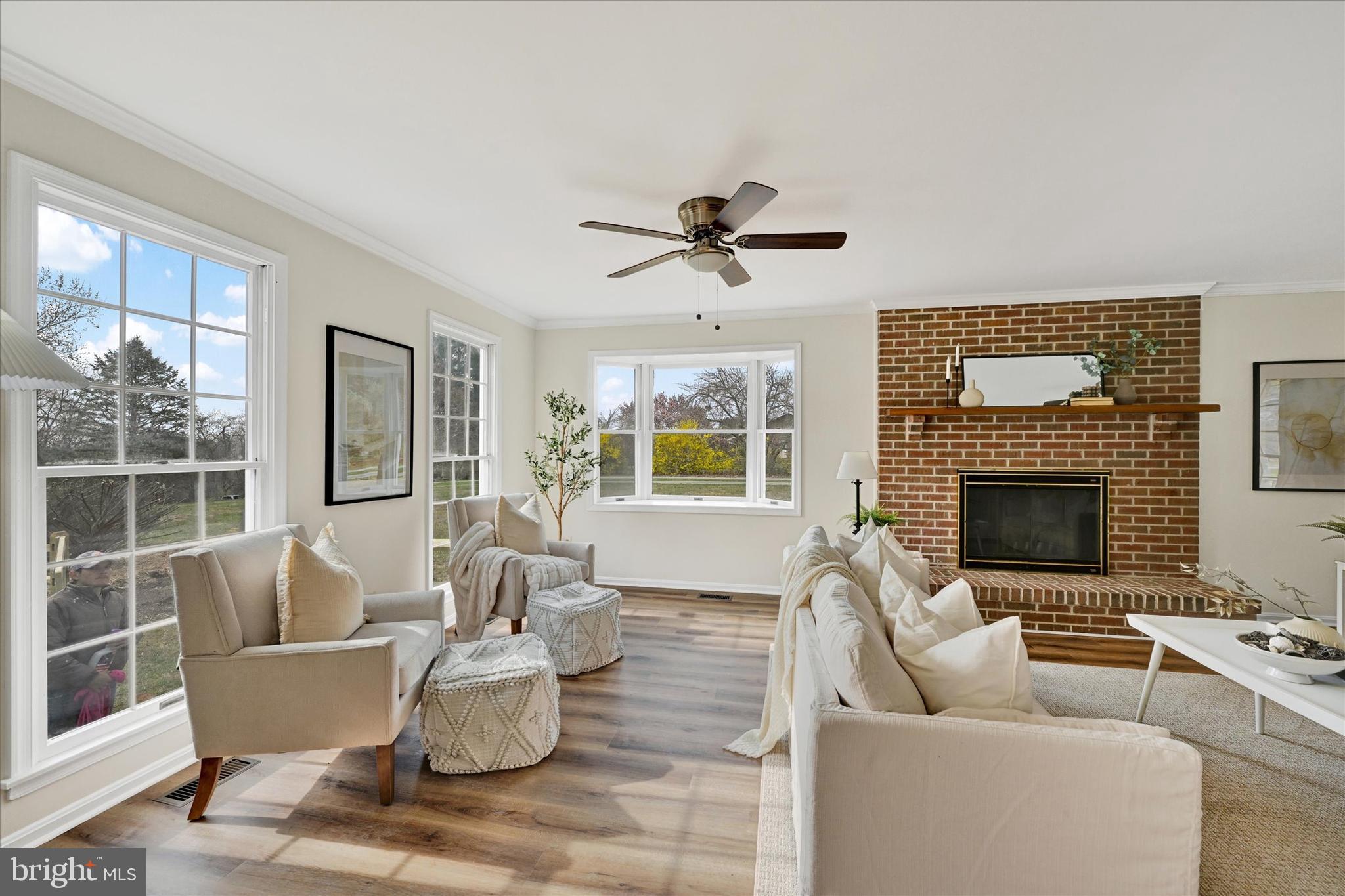 BENTLEY ESTATES - Residential