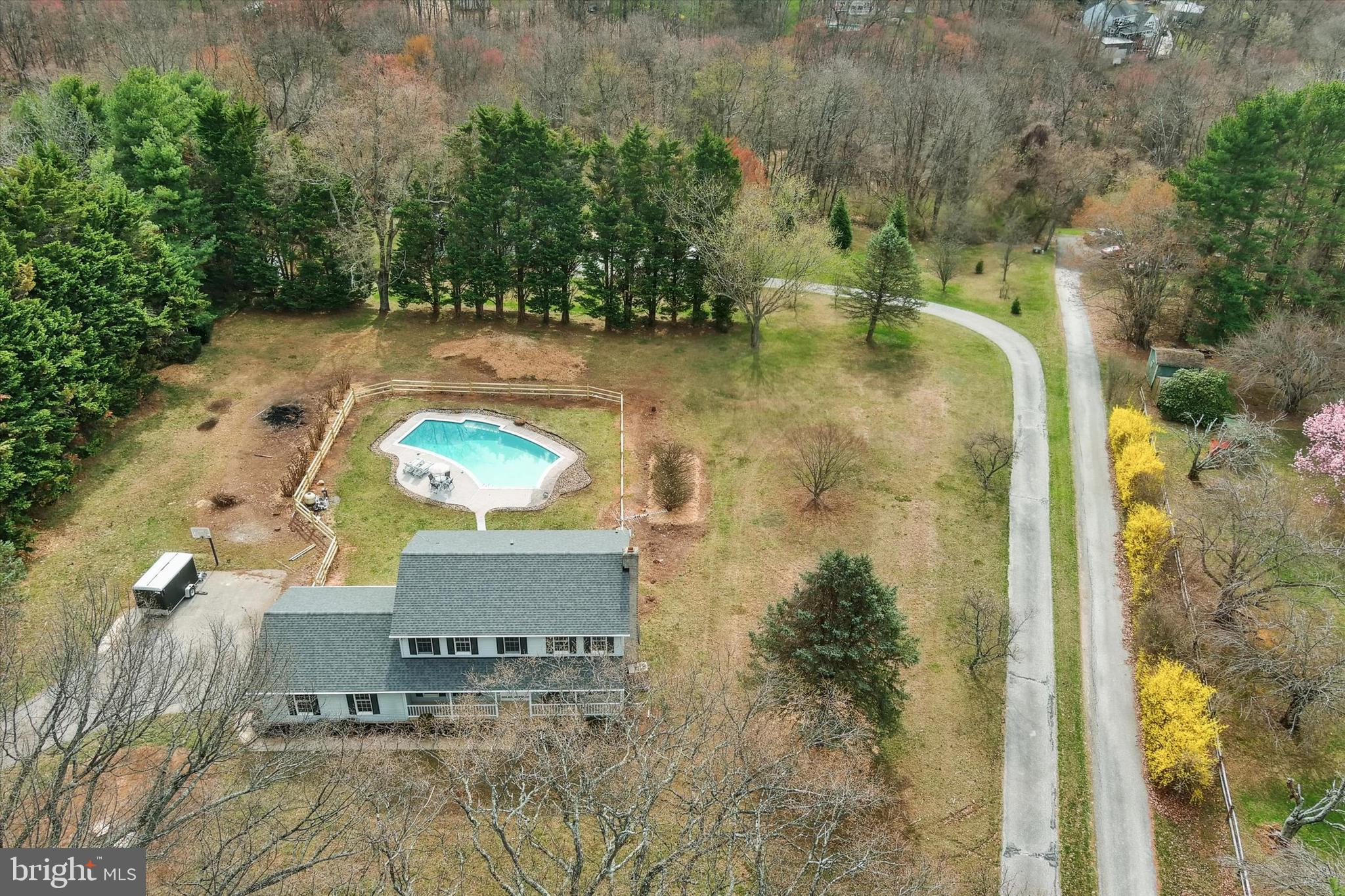 BENTLEY ESTATES - Residential