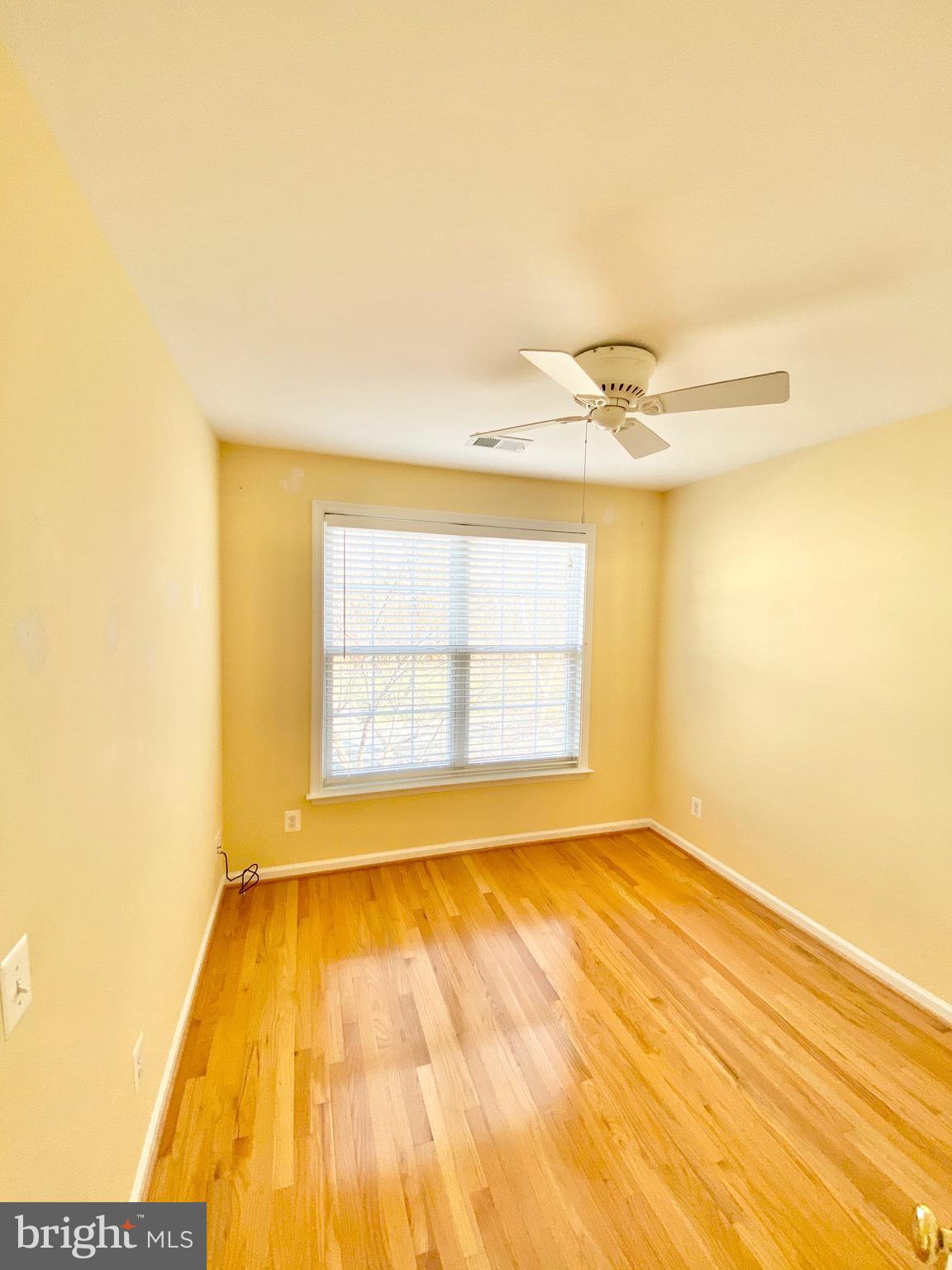 OVERLOOK - Residential Lease