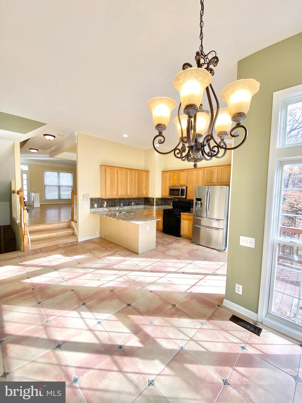 OVERLOOK - Residential Lease