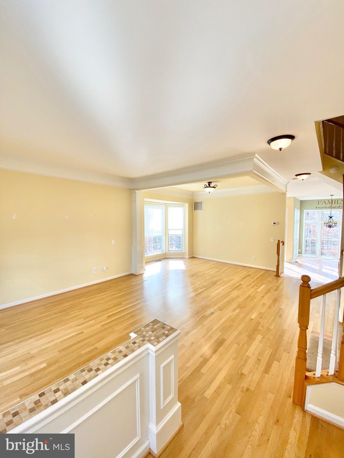 OVERLOOK - Residential Lease