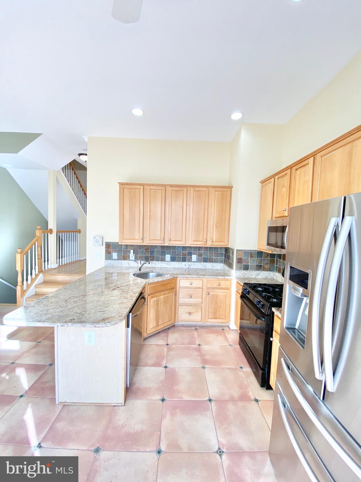 OVERLOOK - Residential Lease