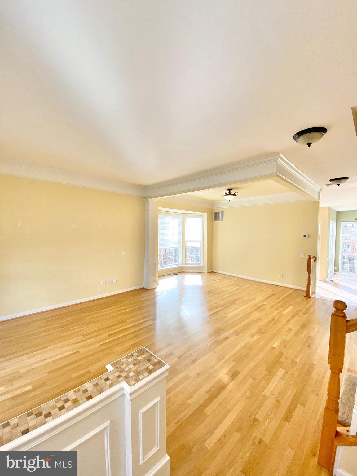 OVERLOOK - Residential Lease