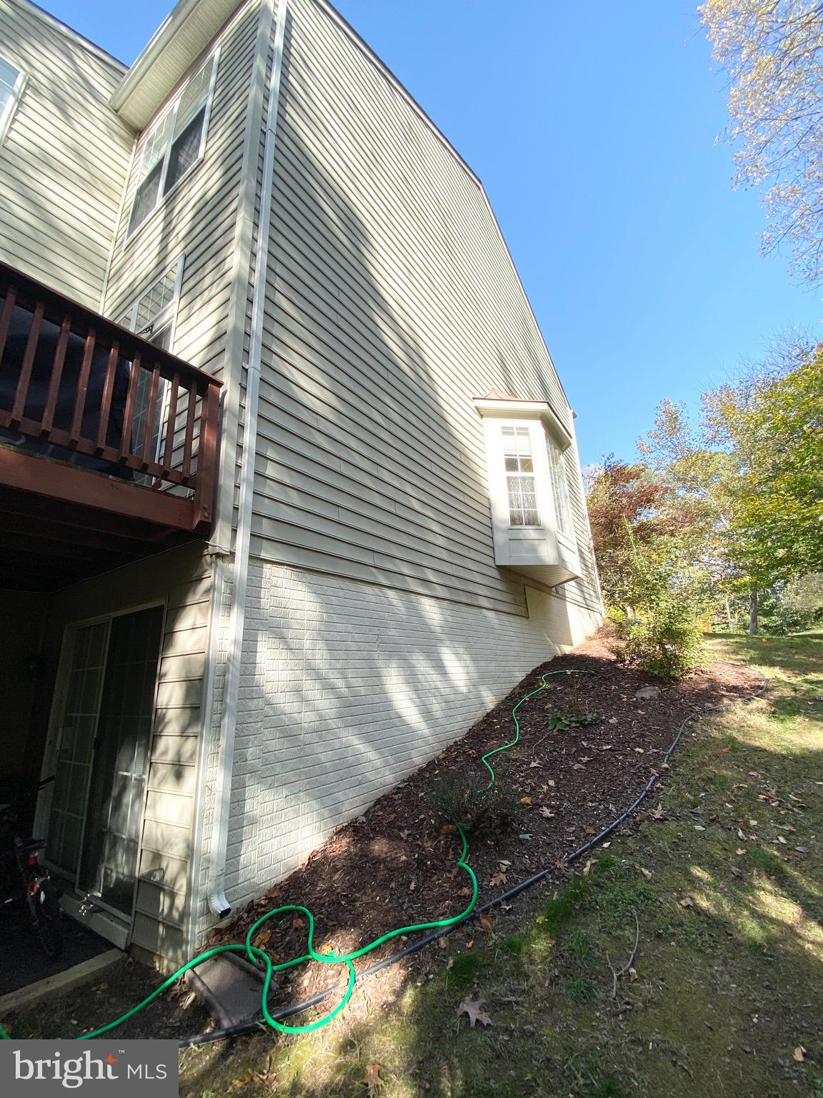 OVERLOOK - Residential Lease