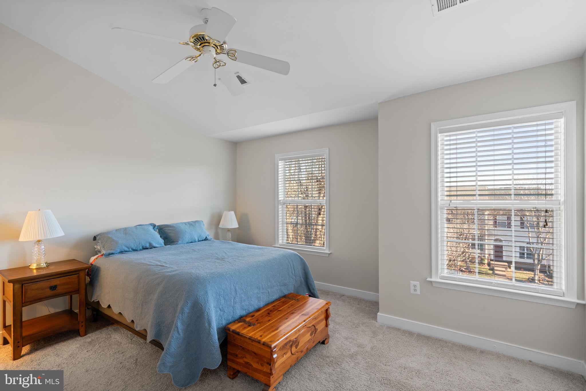 DALE CITY - Residential