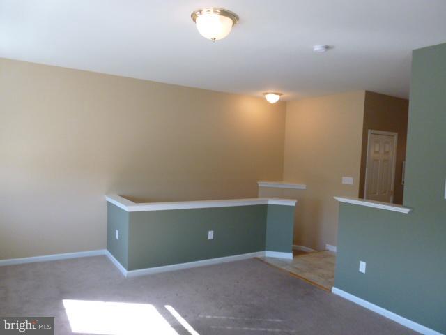 IVY GREENS CONDOMINIUMS - Residential