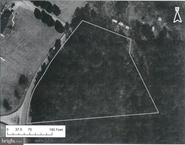 Approx 2.63 acres. NO HOA! Come build your dream home with road frontage on Farmer Dr. Soil work and survey is buyer's responsibility. Also for sale TM43-A-8B & 8C