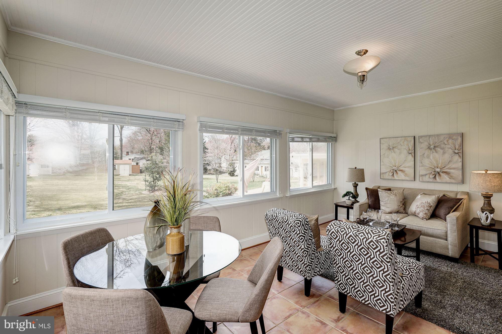 WESTBURY HEIGHTS - Residential