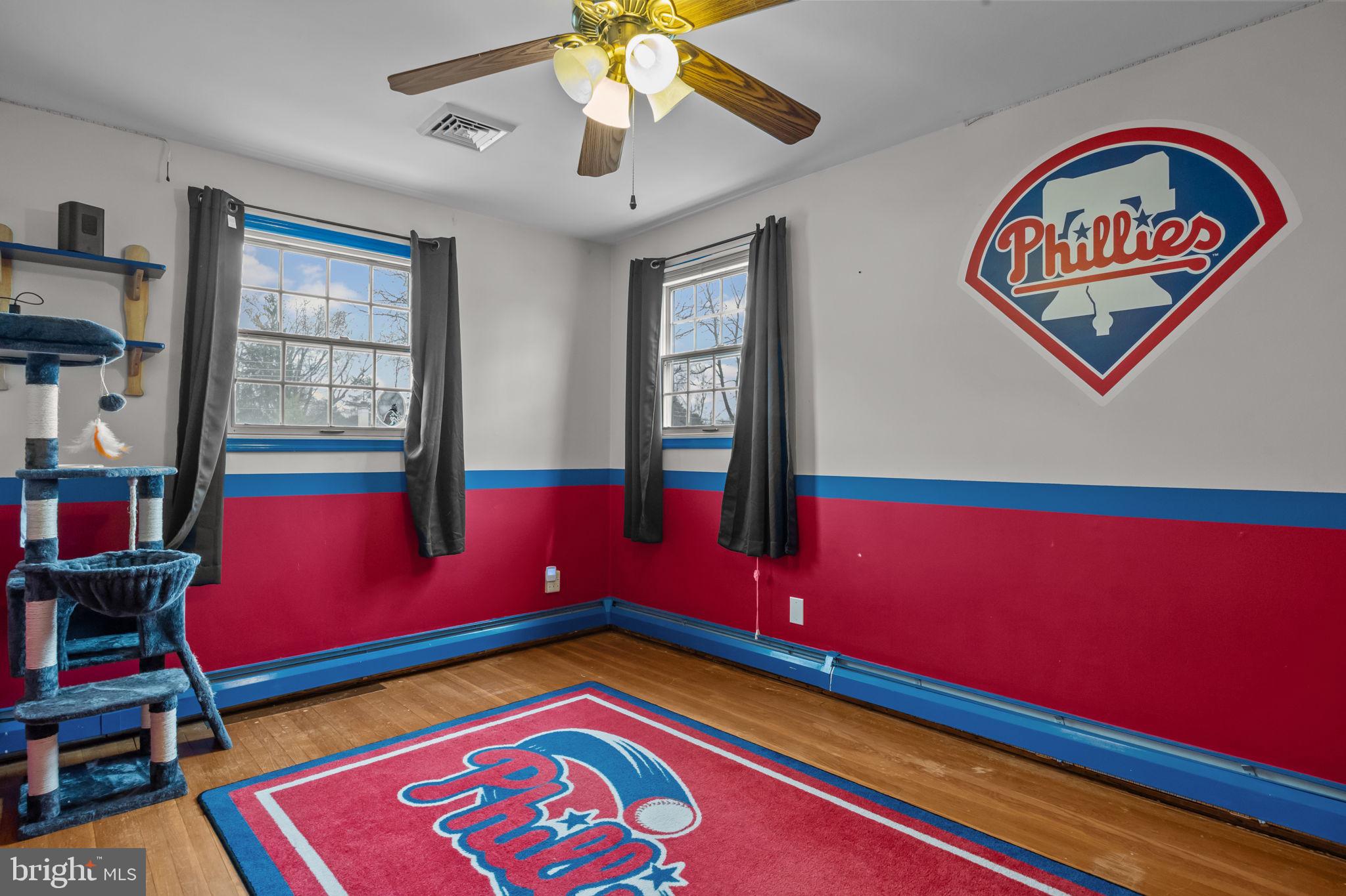 BURGUNDY HILLS - Residential