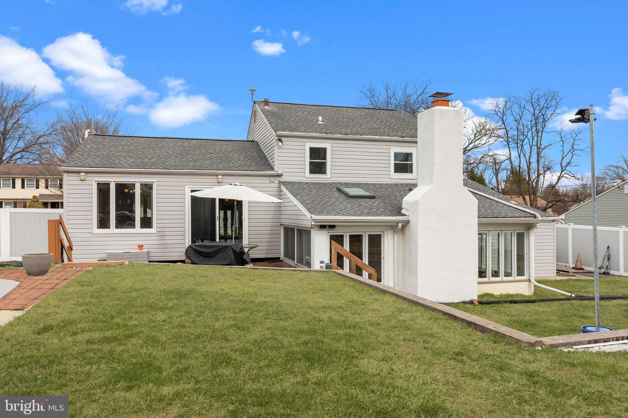 BURGUNDY HILLS - Residential