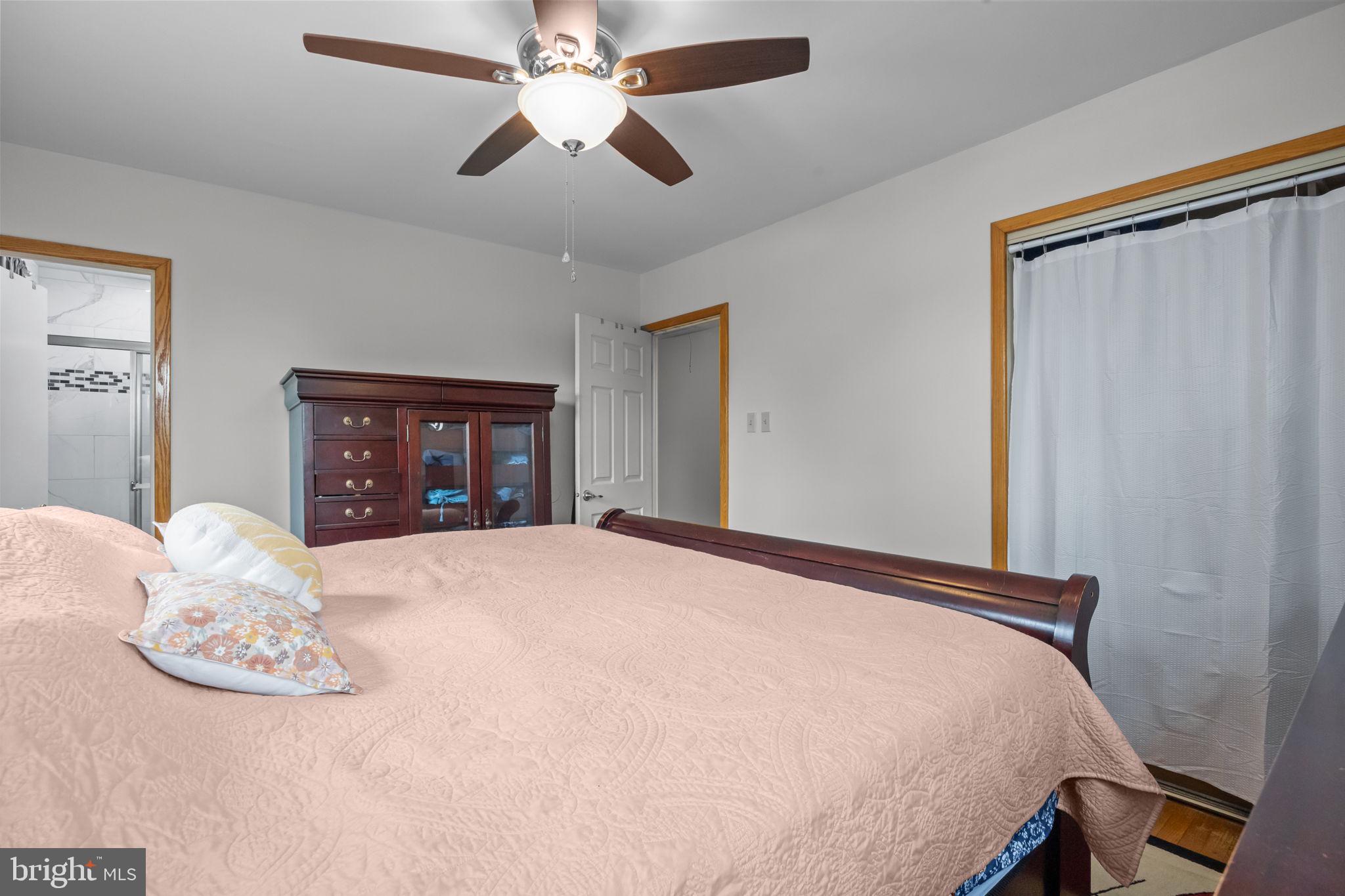 BURGUNDY HILLS - Residential