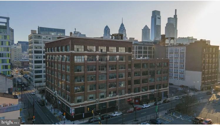 SPRING GARDEN - Residential Lease