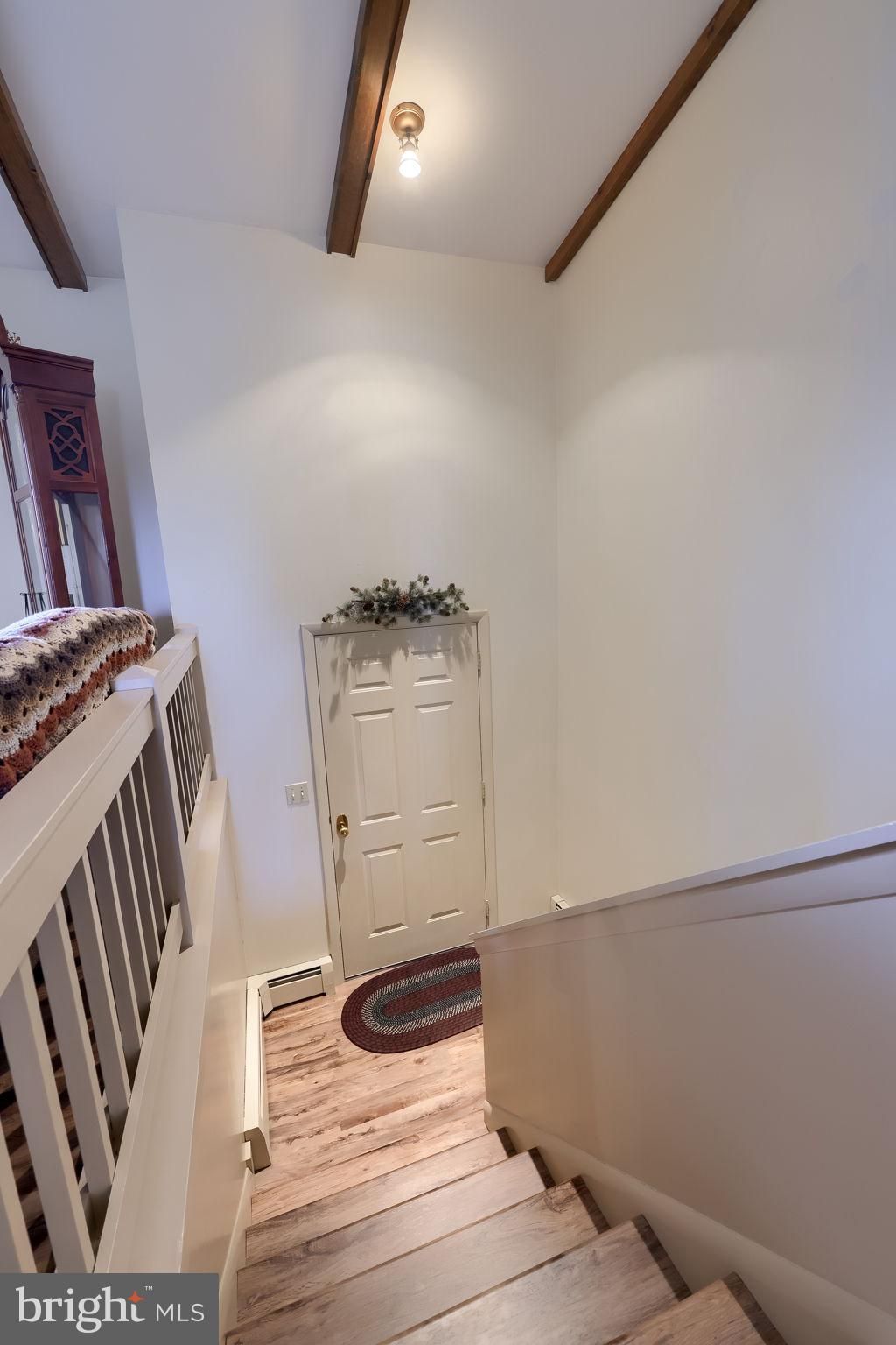 Photo of 281 Robin Dale Drive, LEOLA, PA 17540 (MLS # PALA2081038)