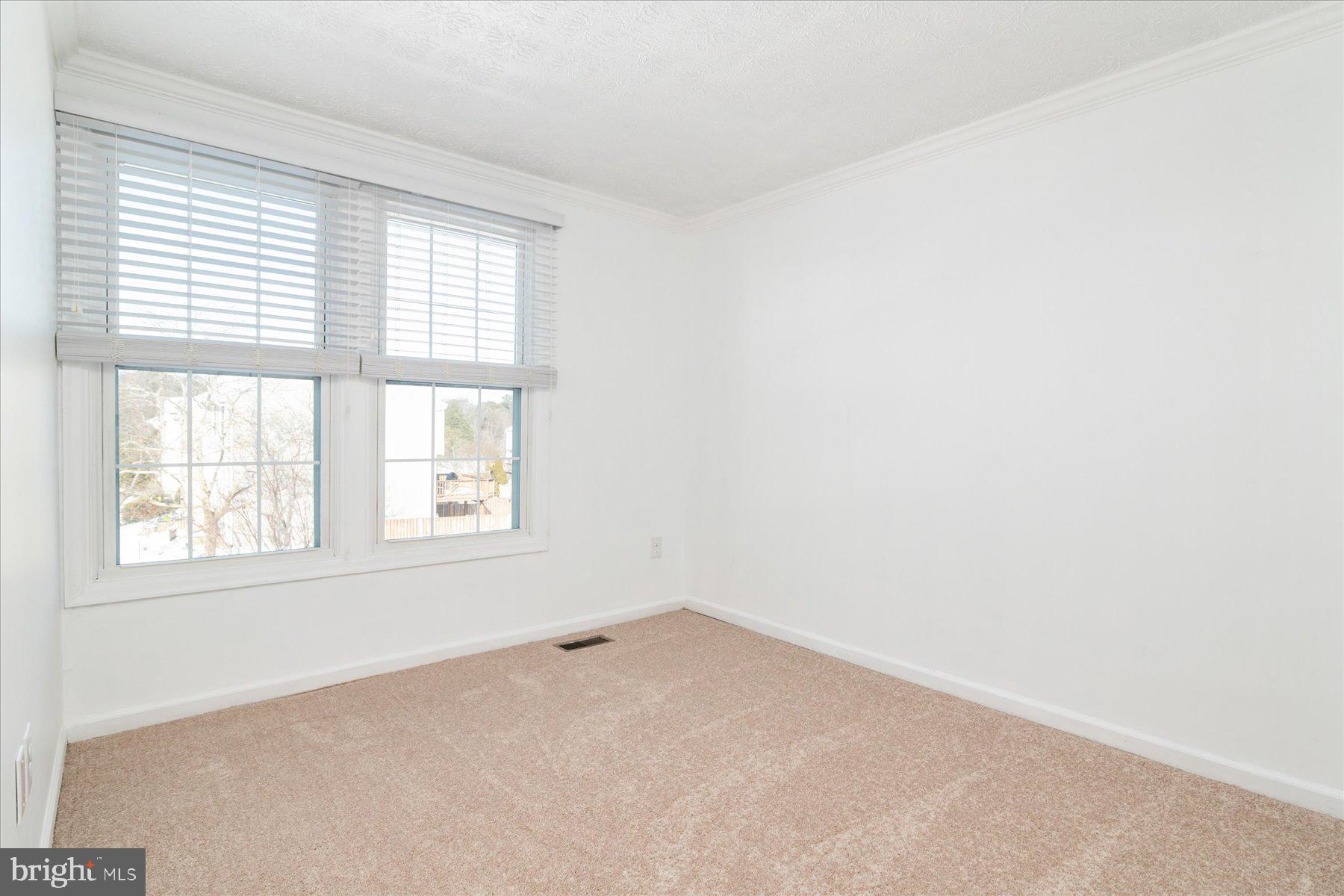 PINEY ORCHARD - Residential