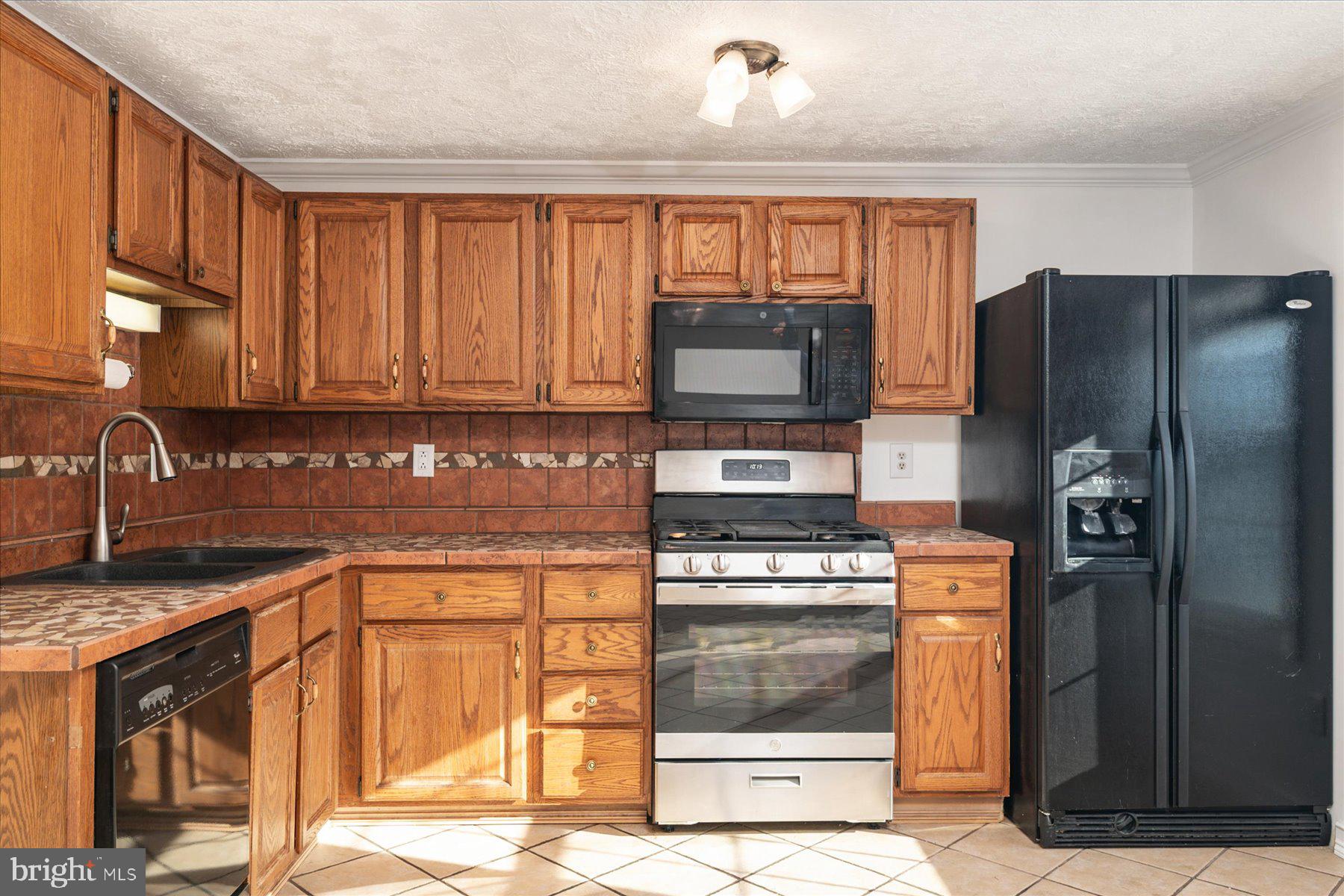 PINEY ORCHARD - Residential