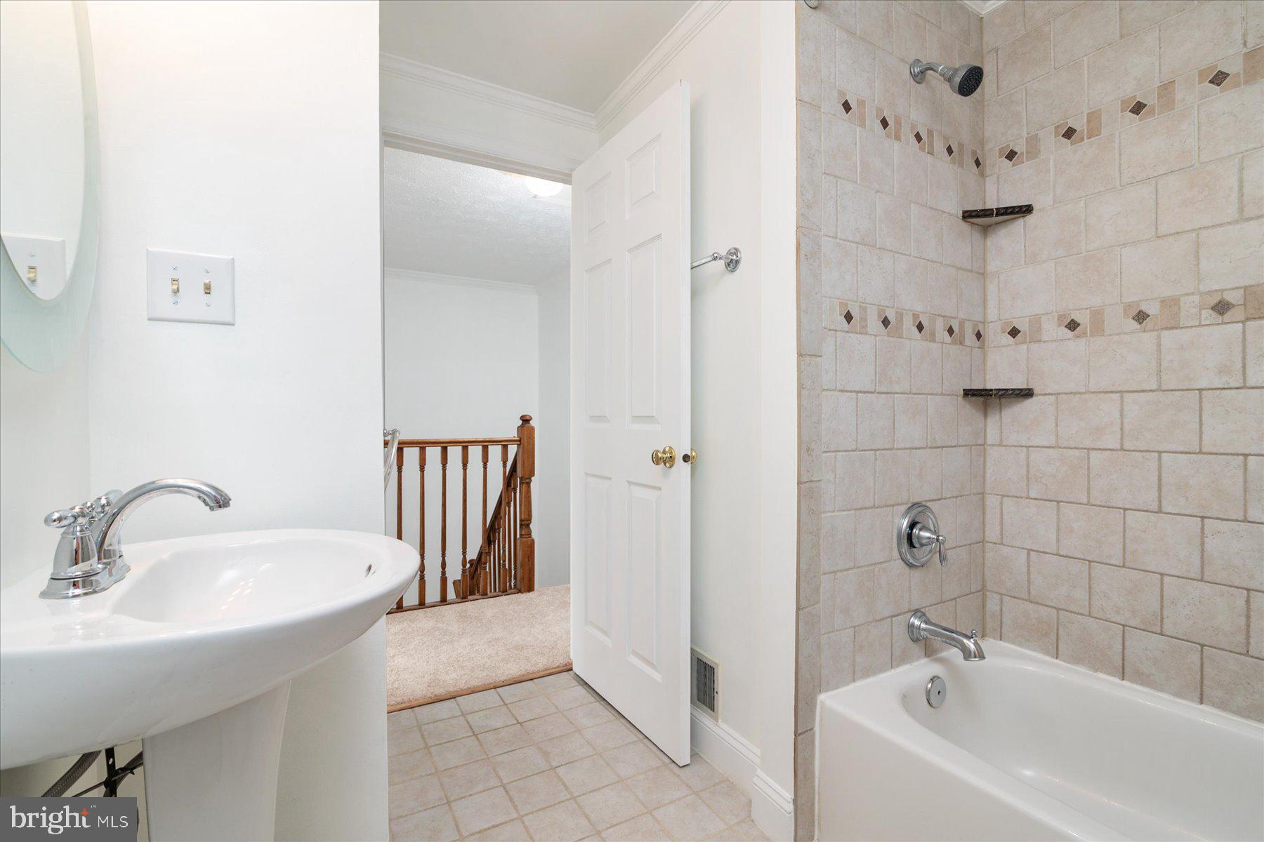 PINEY ORCHARD - Residential