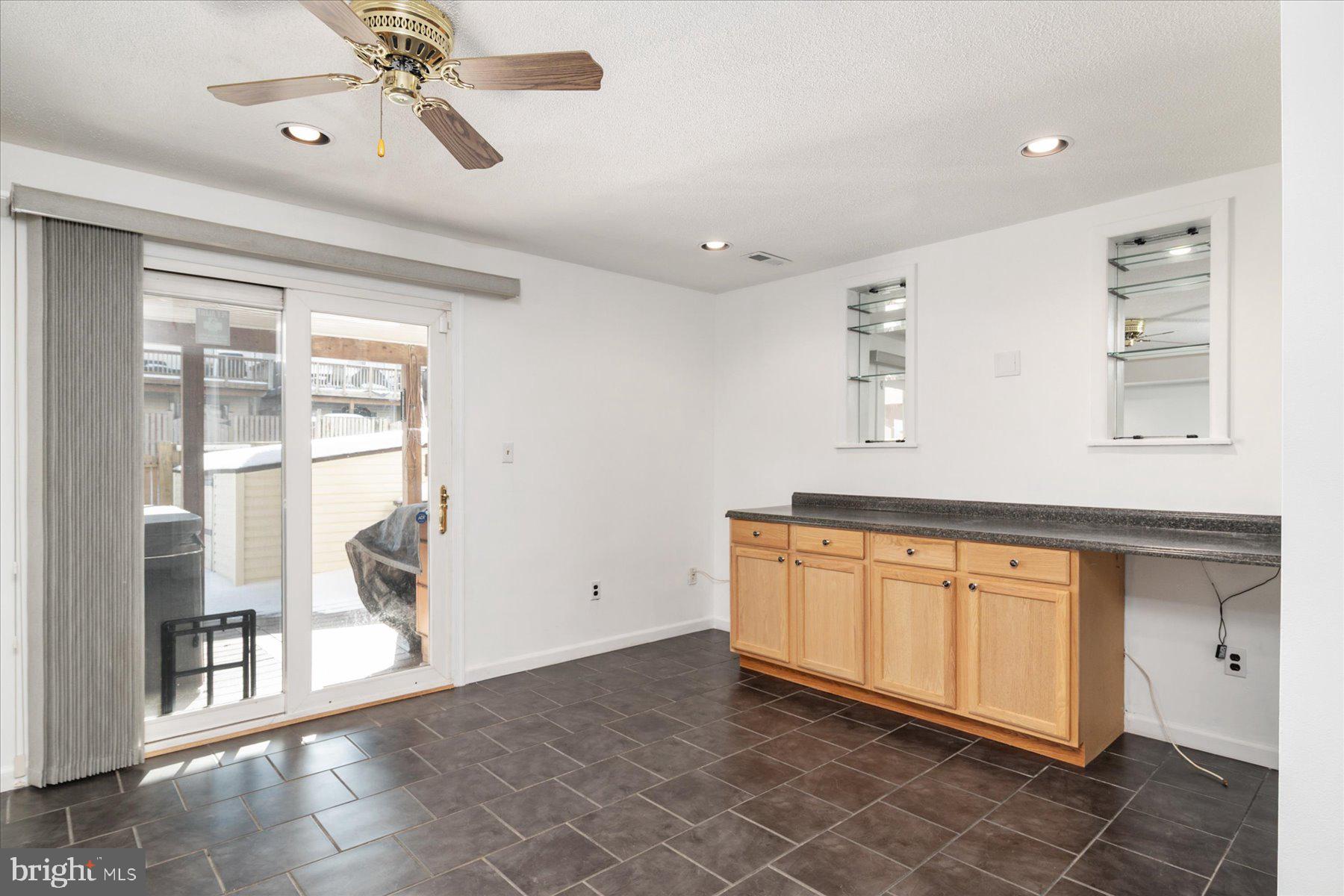 PINEY ORCHARD - Residential