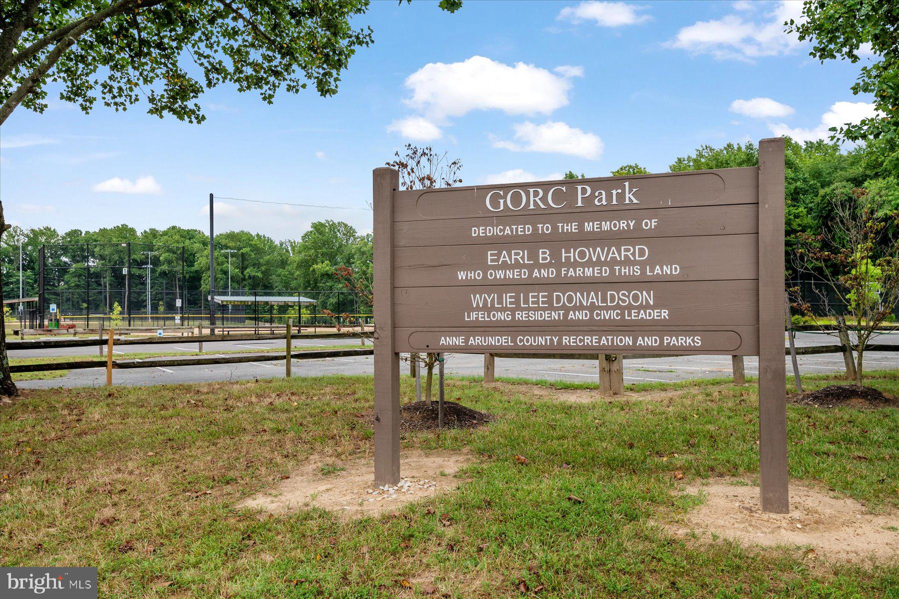 PINEY ORCHARD - Residential