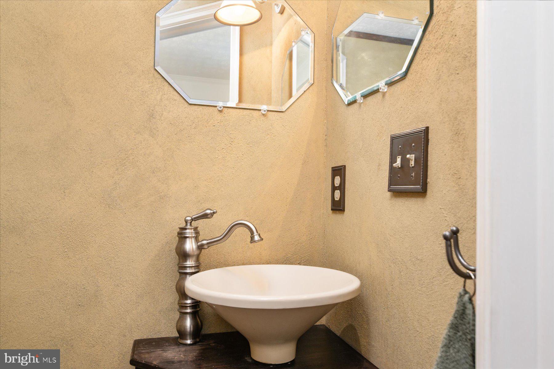 PINEY ORCHARD - Residential