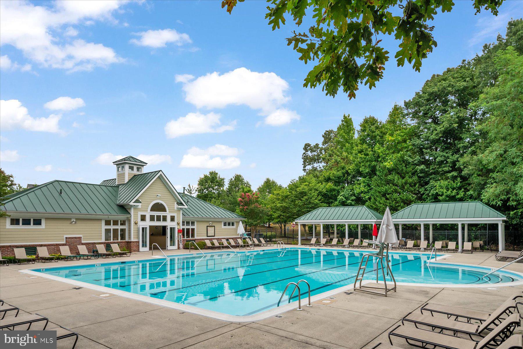 PINEY ORCHARD - Residential