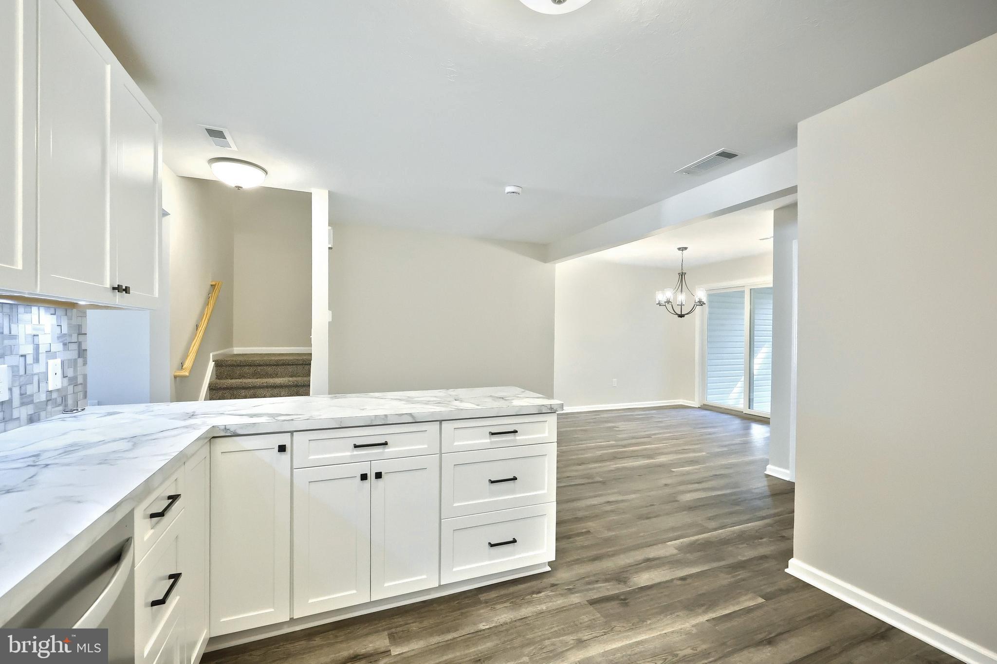 SPRINGBROOK CONDOS - Residential