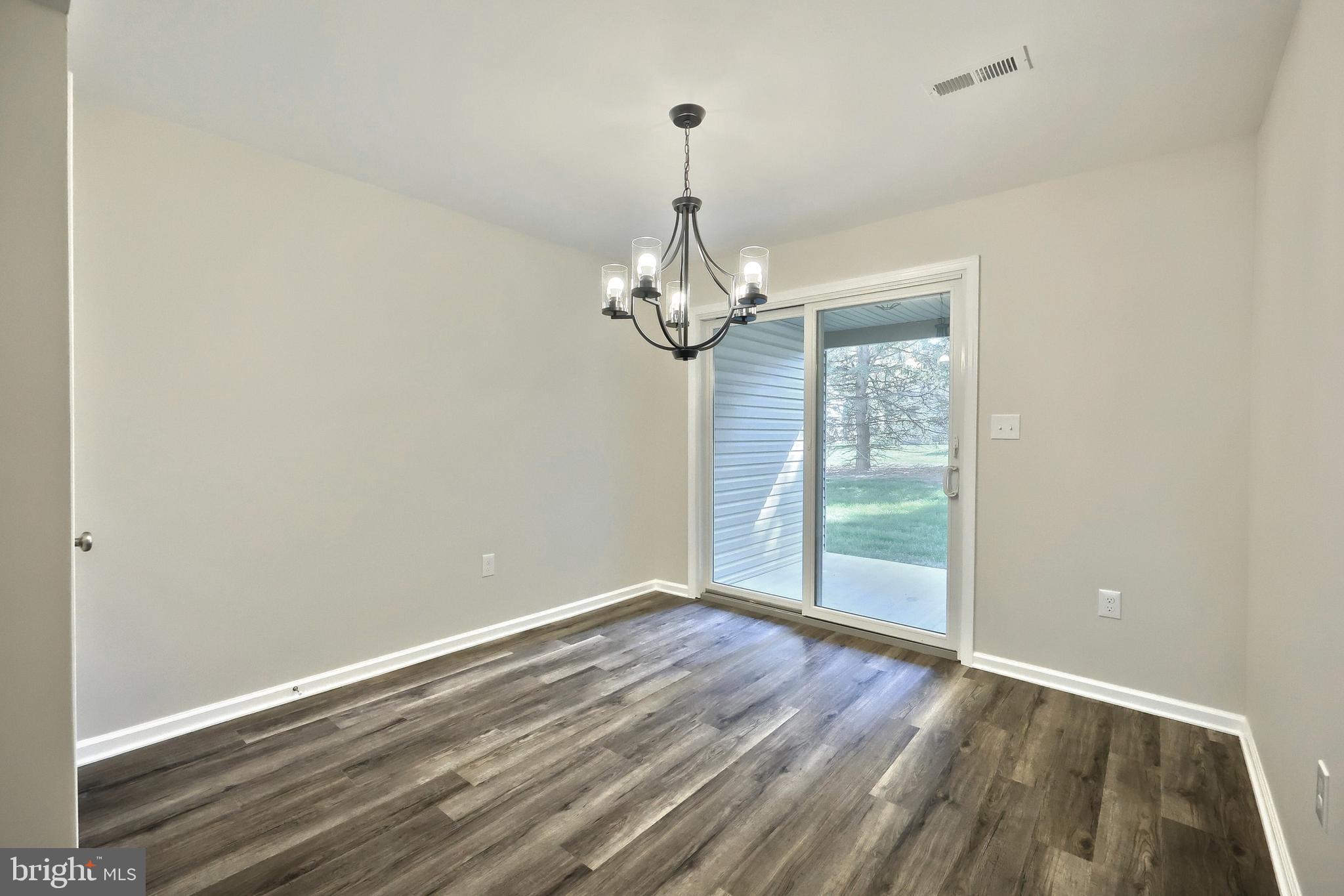 SPRINGBROOK CONDOS - Residential