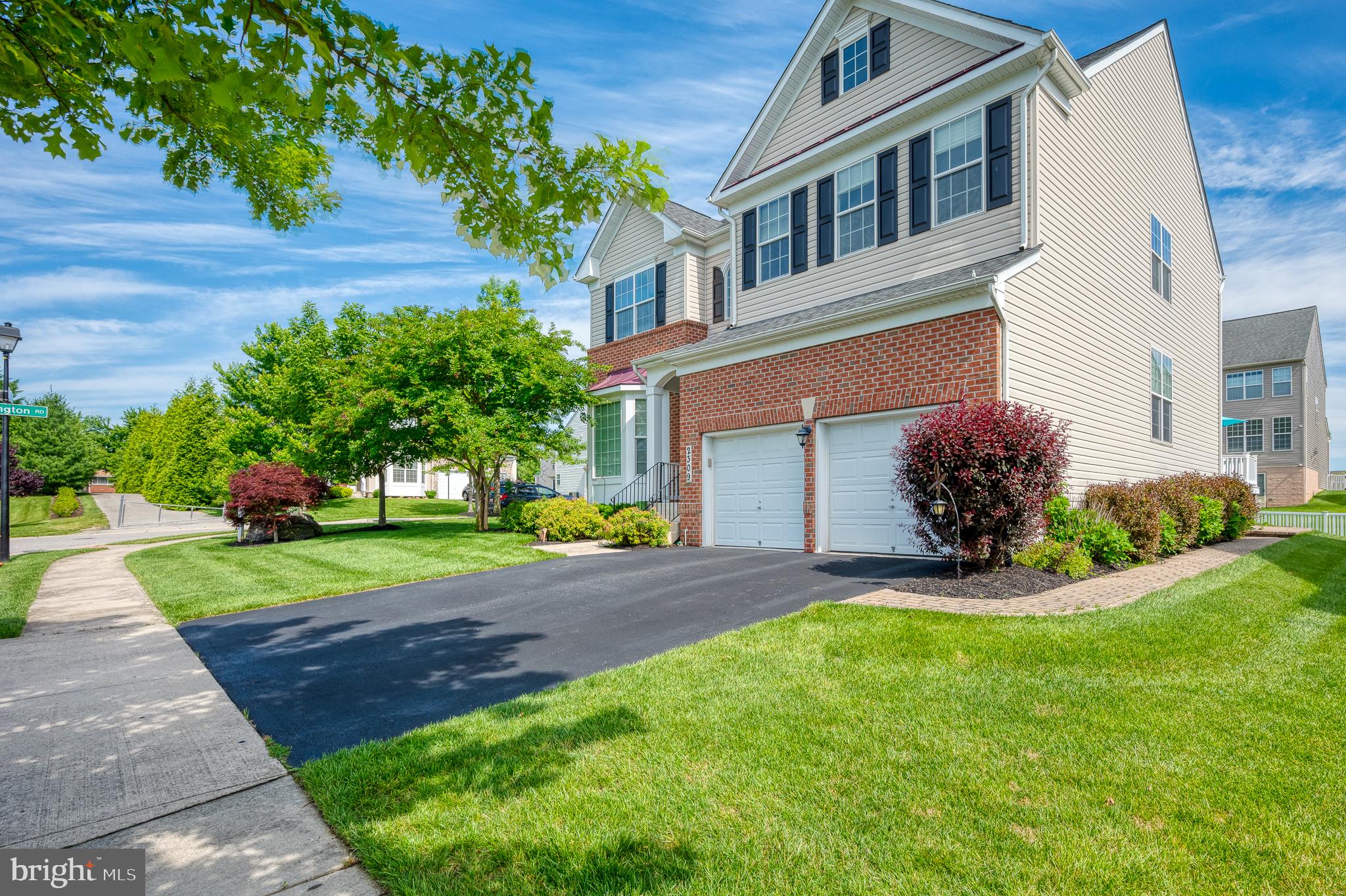 THE PARKE AT MOUNT WASHINGTON - Residential
