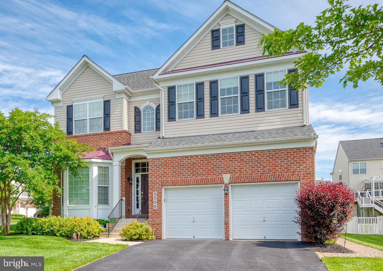 THE PARKE AT MOUNT WASHINGTON - Residential