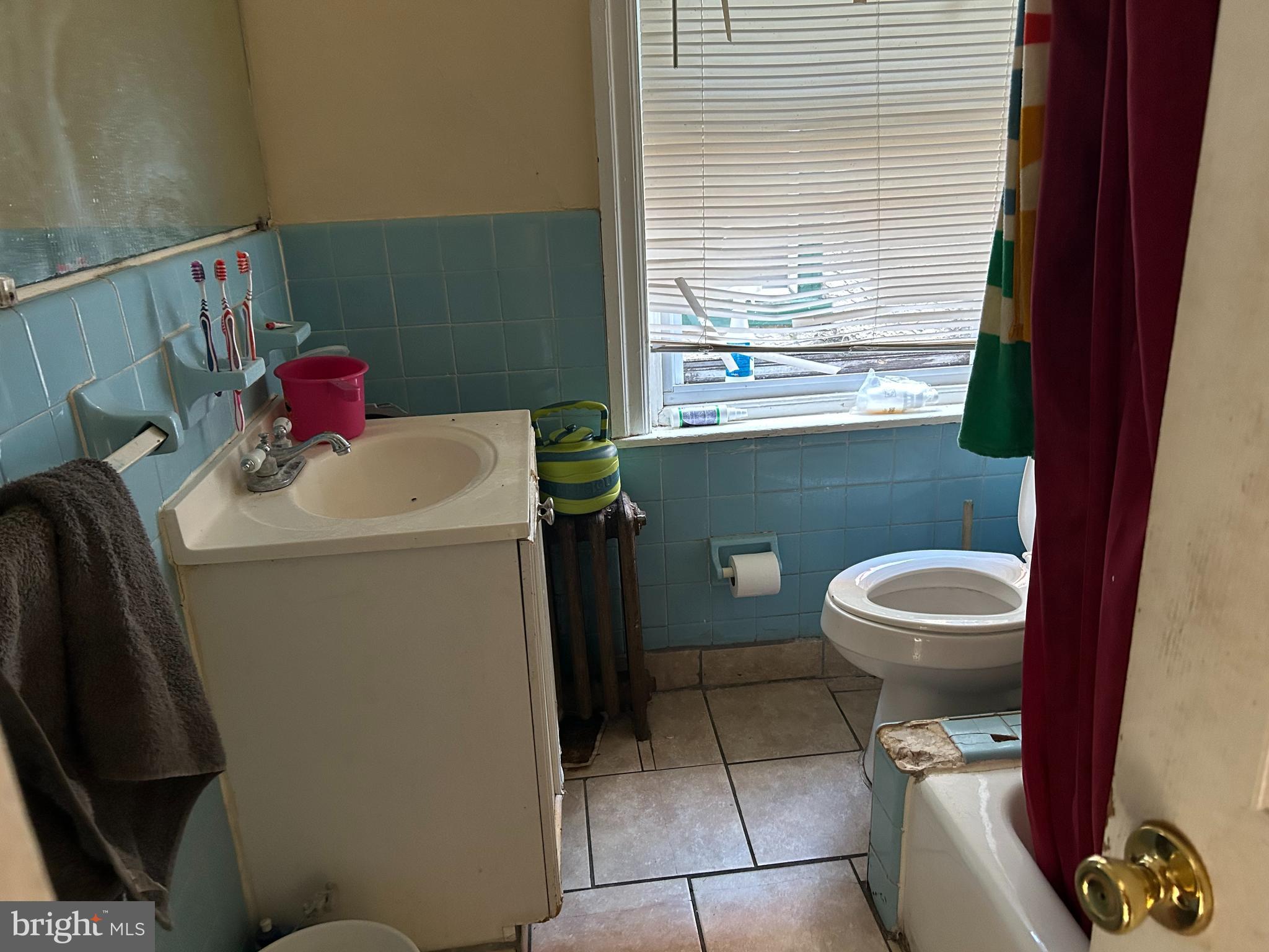 WEST PHILADELPHIA - Residential Income