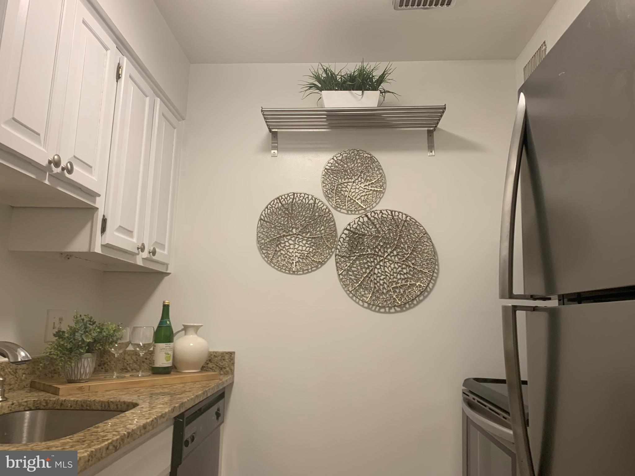 ROCK CREEK GARDENS - Residential Lease