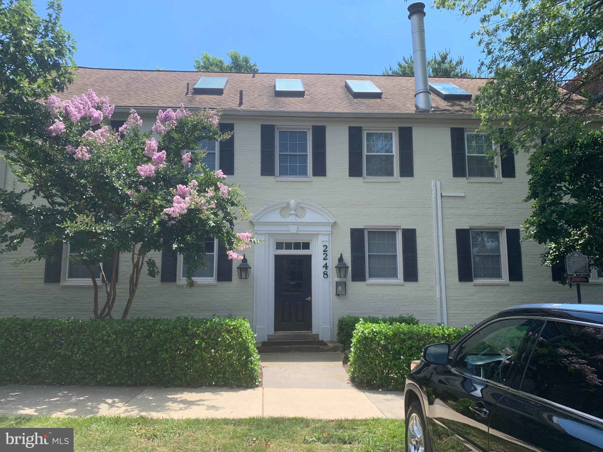 ROCK CREEK GARDENS - Residential Lease