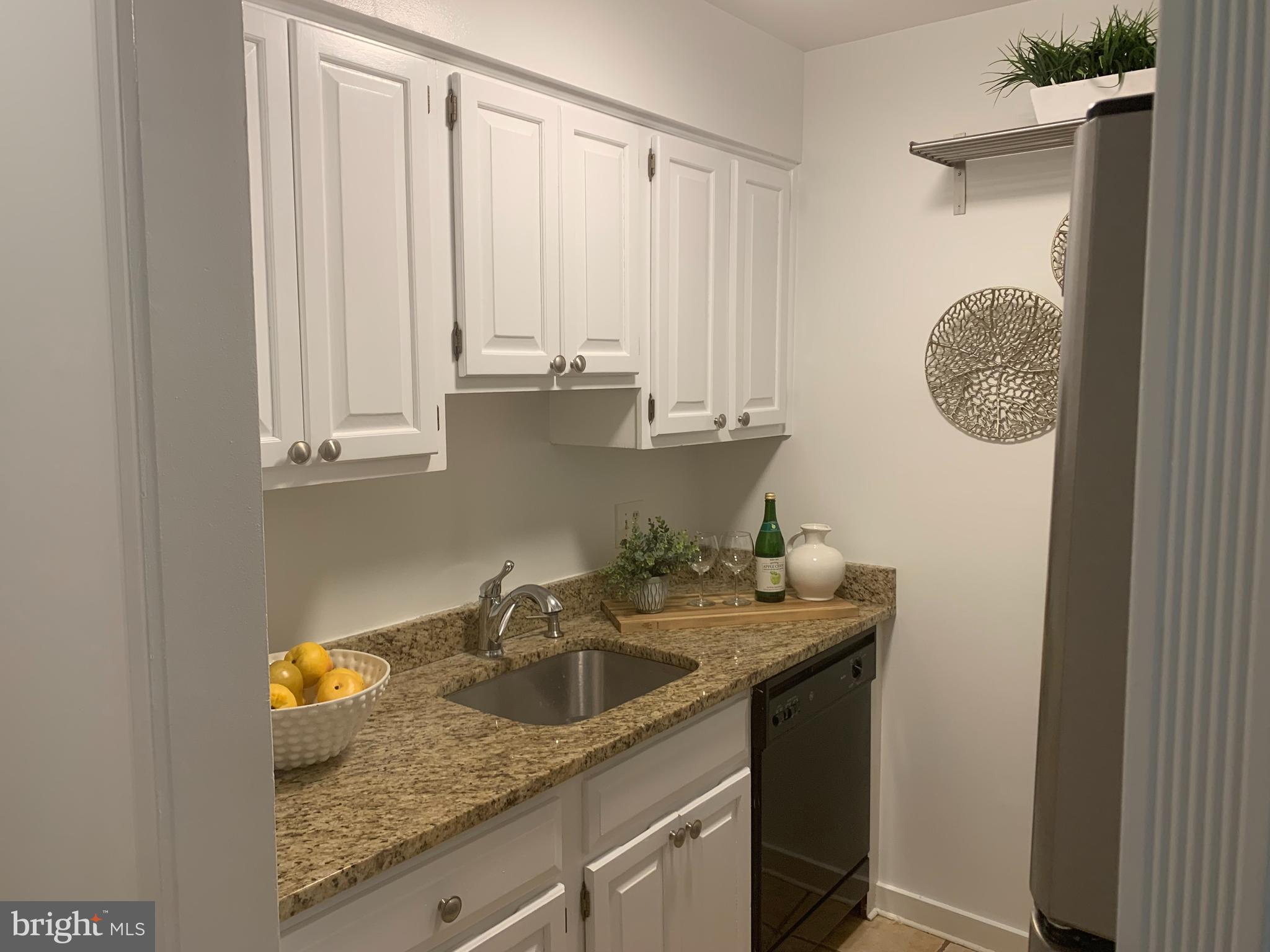 ROCK CREEK GARDENS - Residential Lease