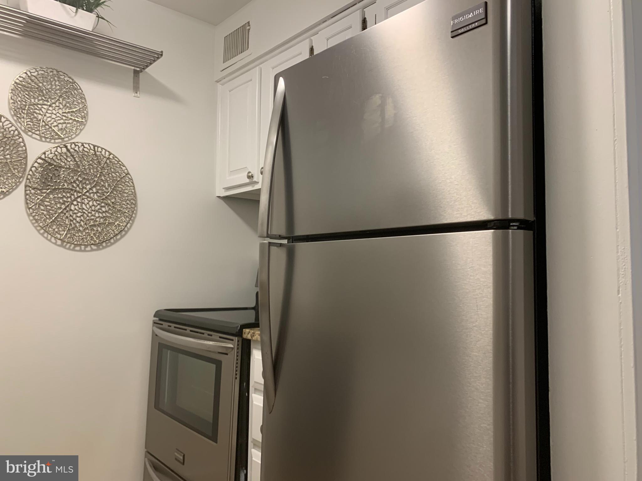 ROCK CREEK GARDENS - Residential Lease