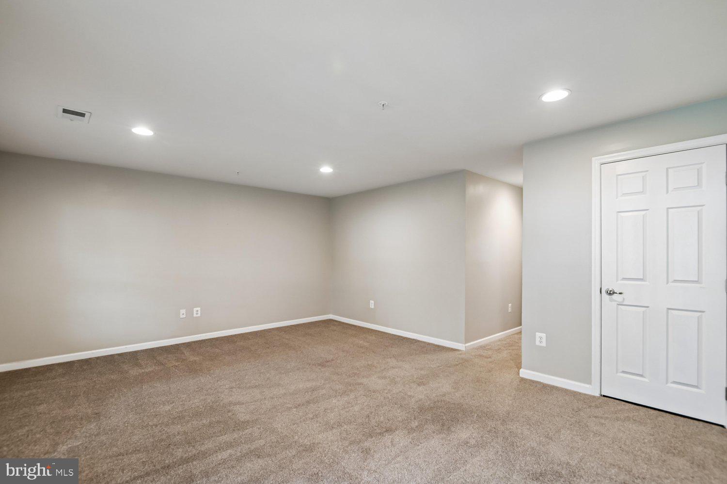 TANYARD SPRINGS - Residential