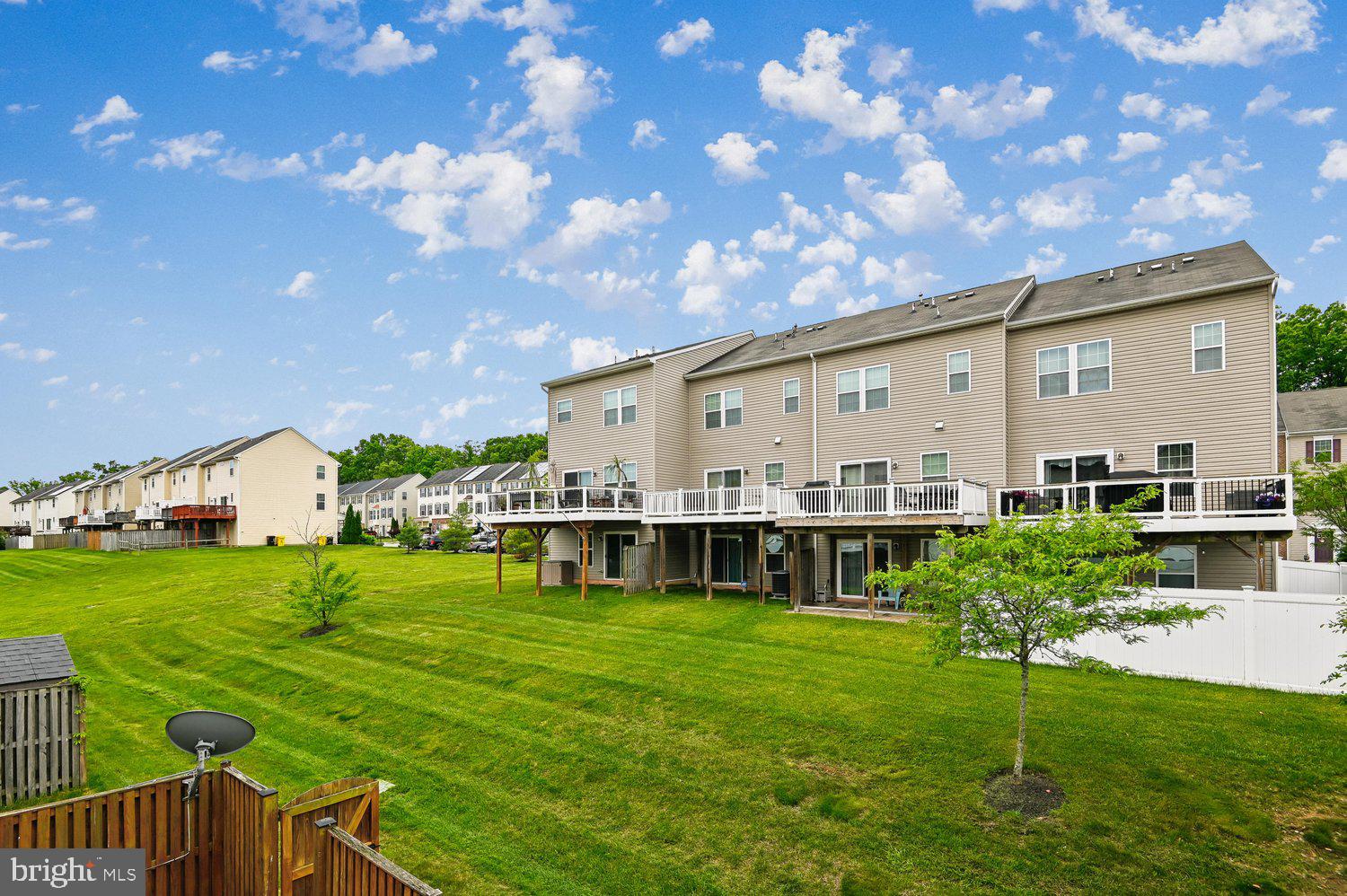 TANYARD SPRINGS - Residential