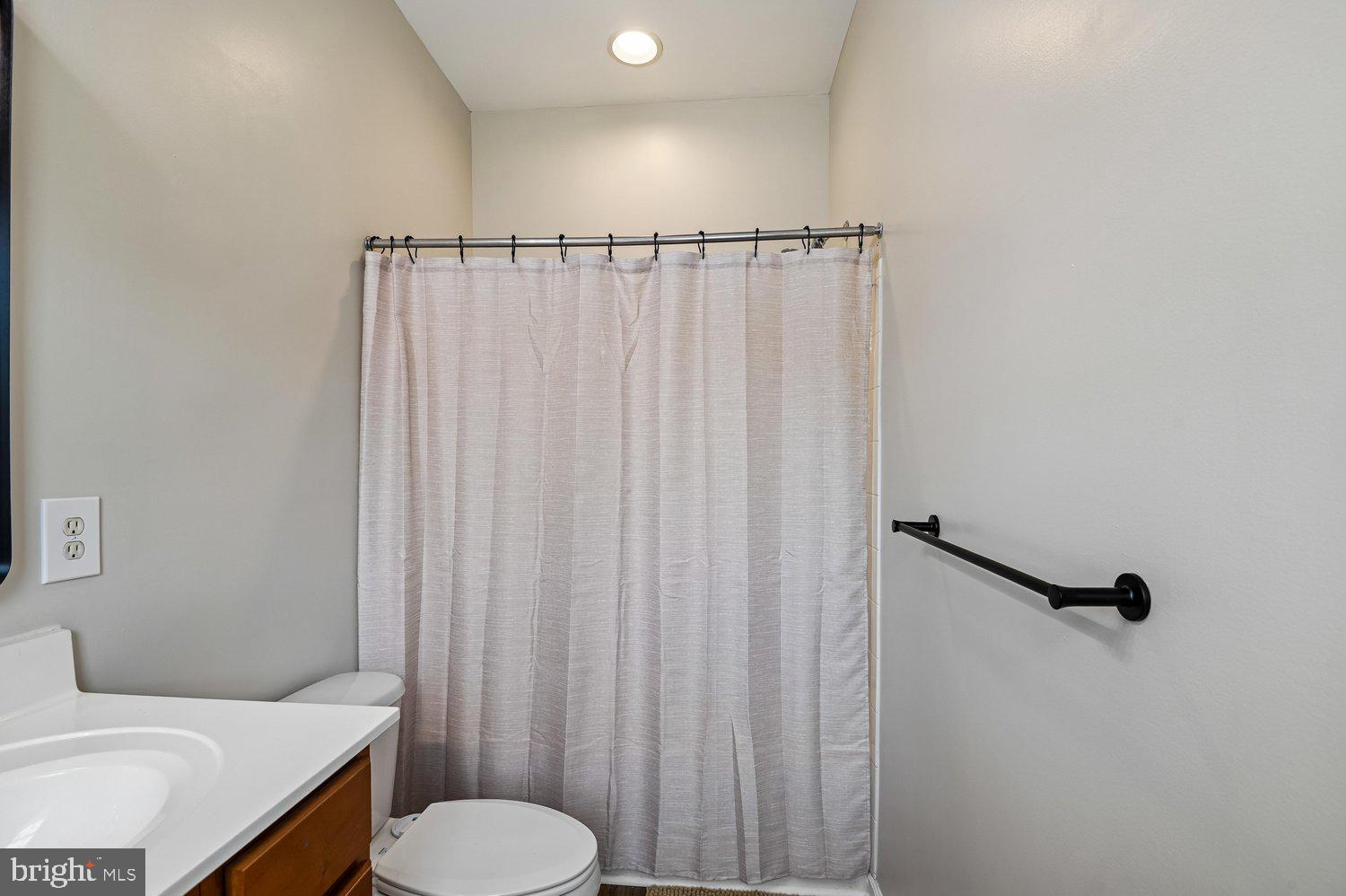 TANYARD SPRINGS - Residential