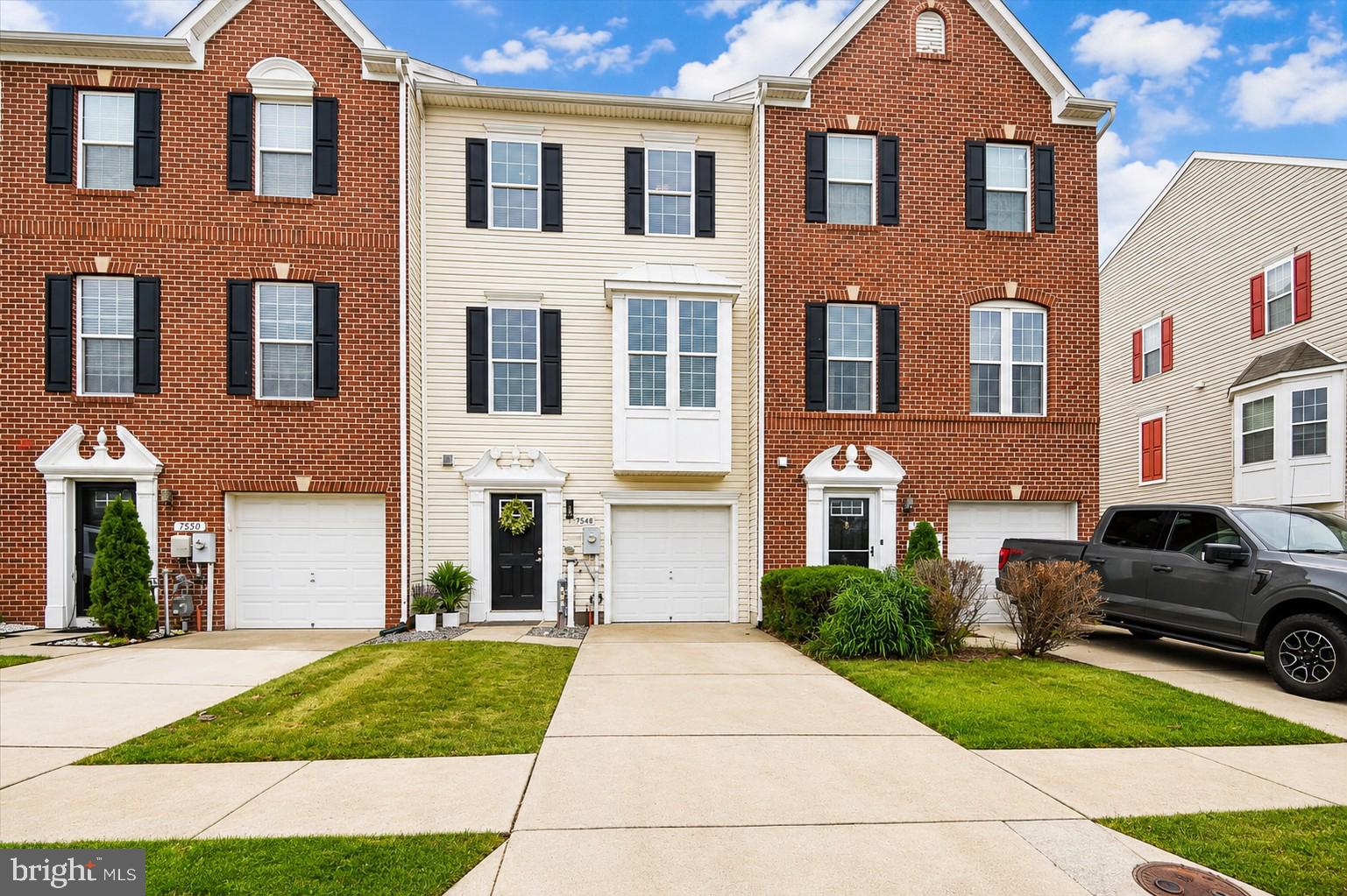 TANYARD SPRINGS - Residential
