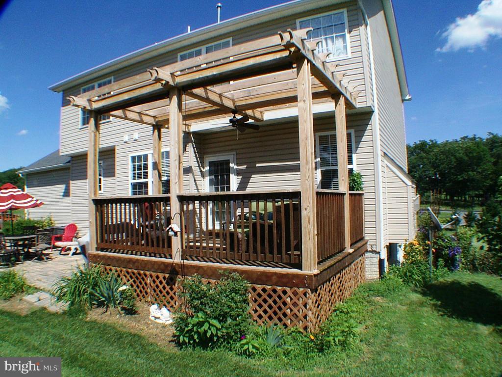 MOHR'S LANDING - Residential