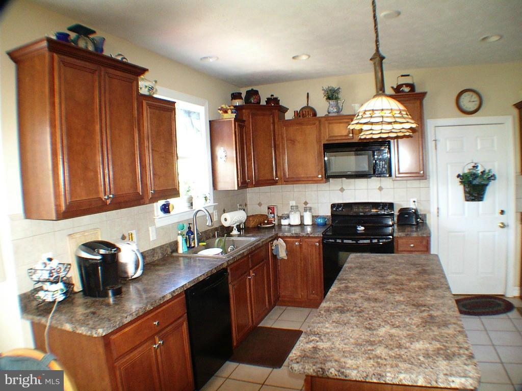 MOHR'S LANDING - Residential