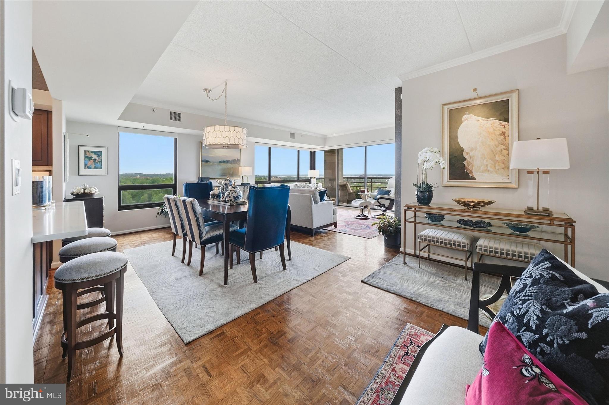 PARK PLAZA - Residential
