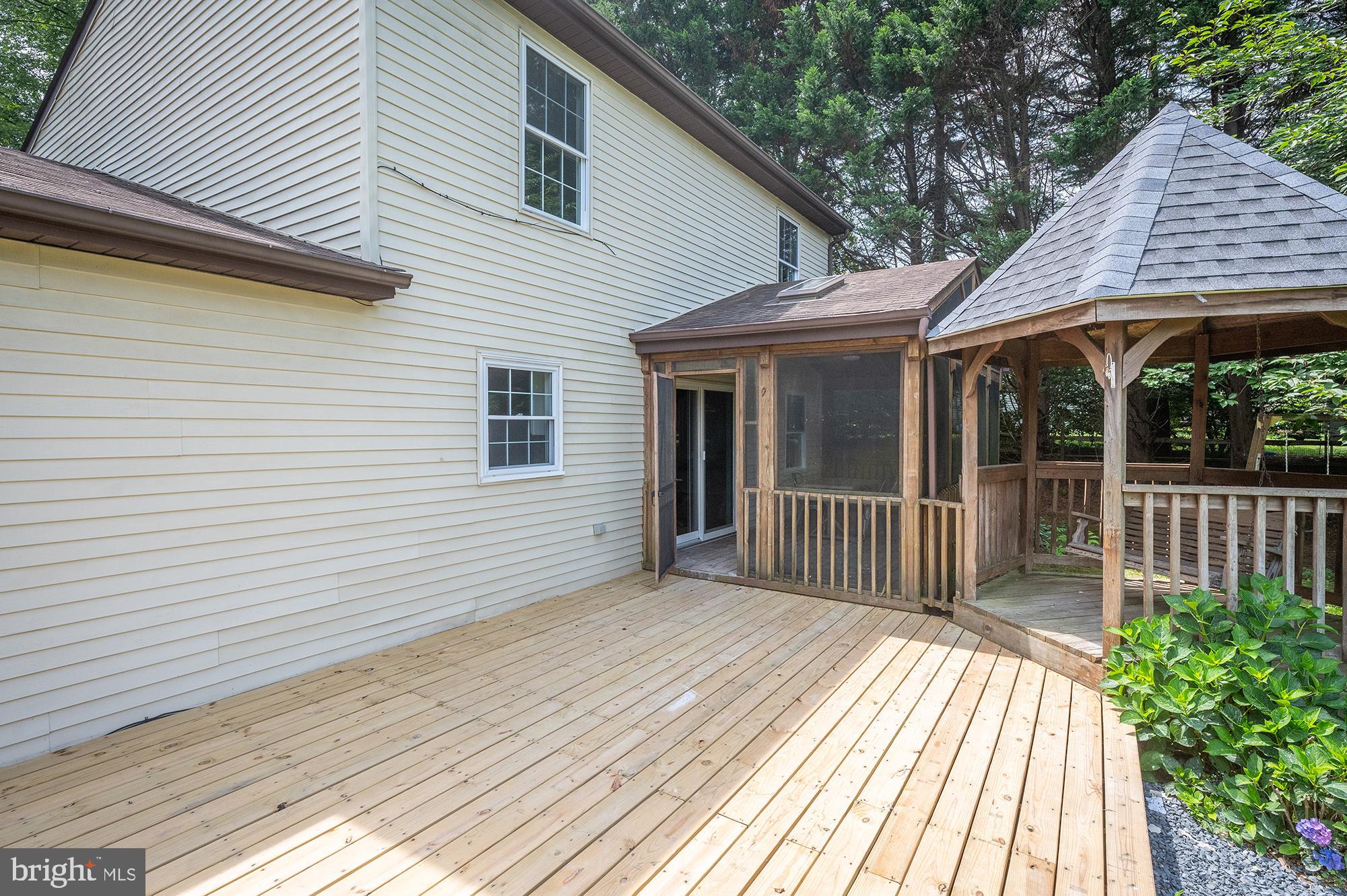 COOL SPRINGS - Residential