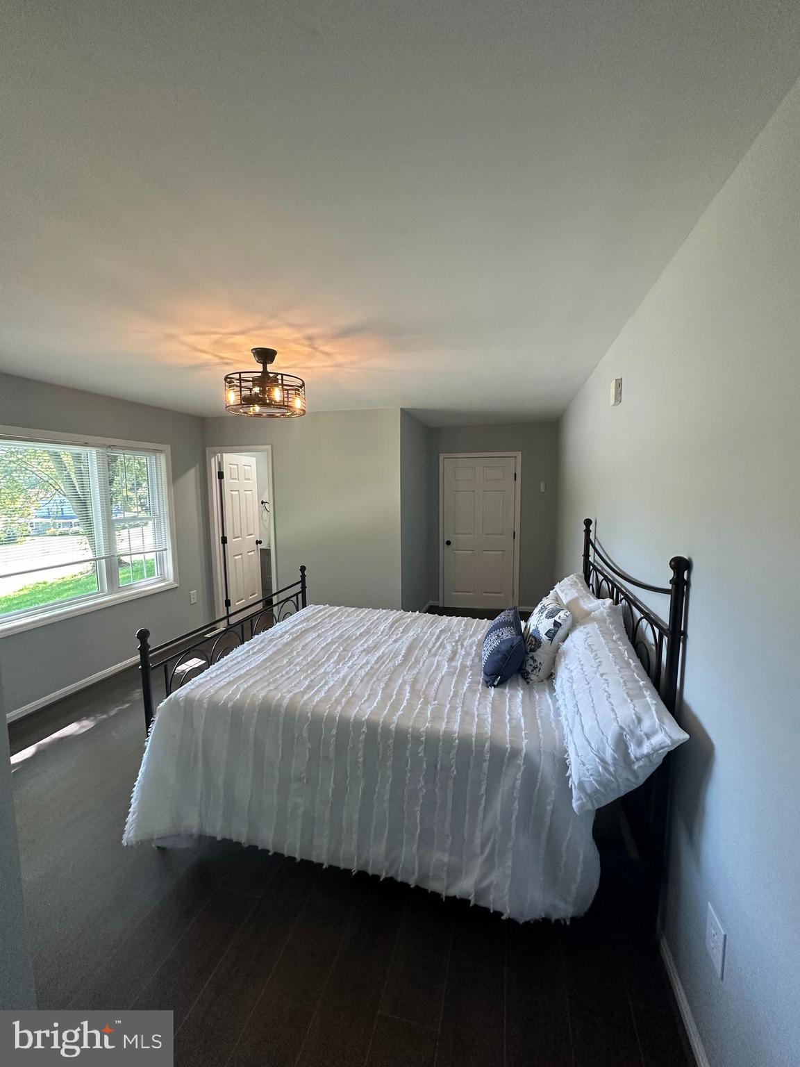 COOL SPRINGS - Residential