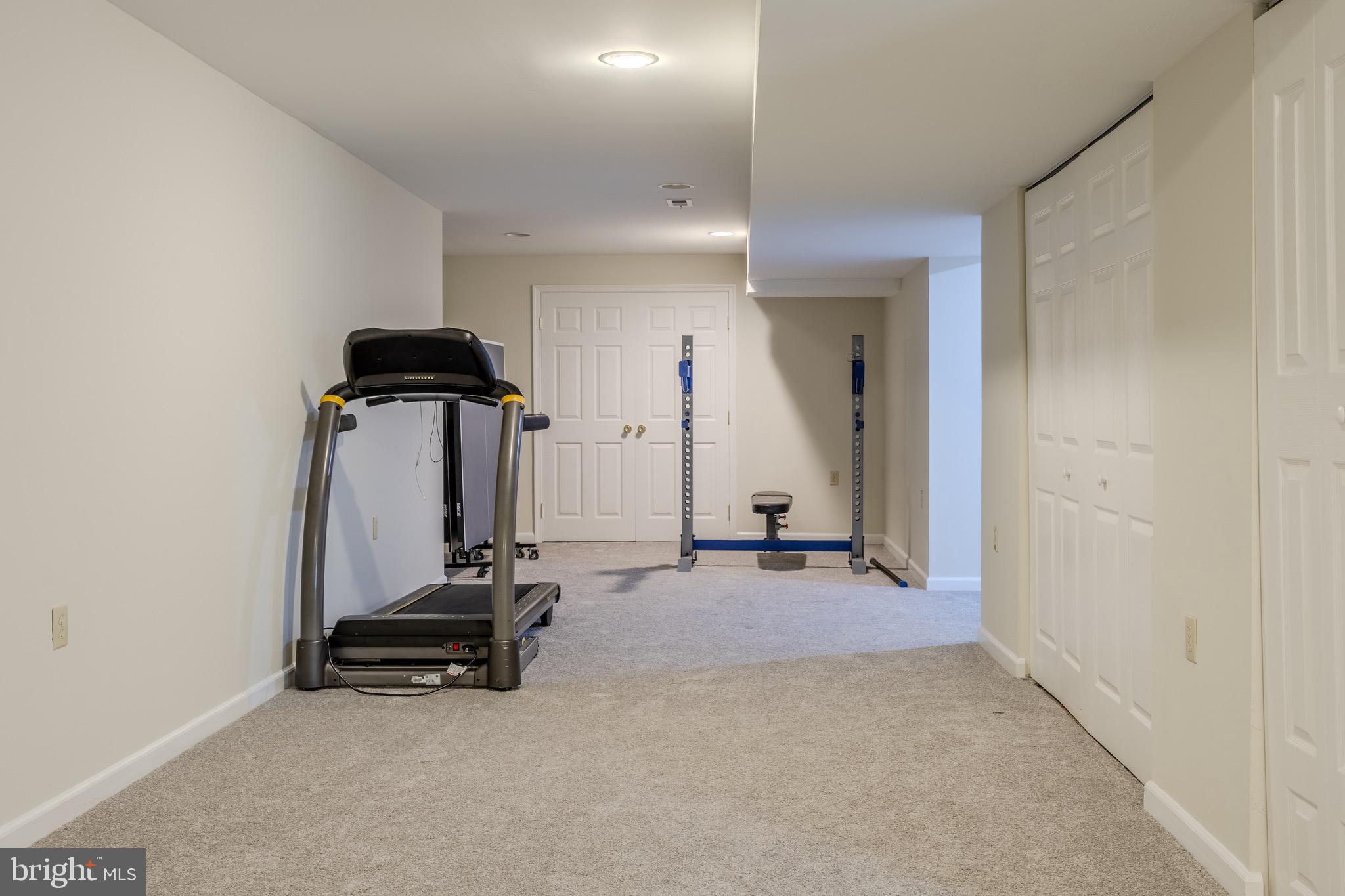 WAVERLY WOODS - Residential