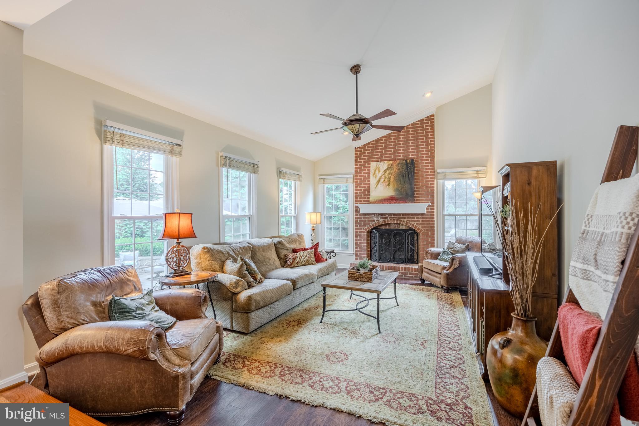 WAVERLY WOODS - Residential