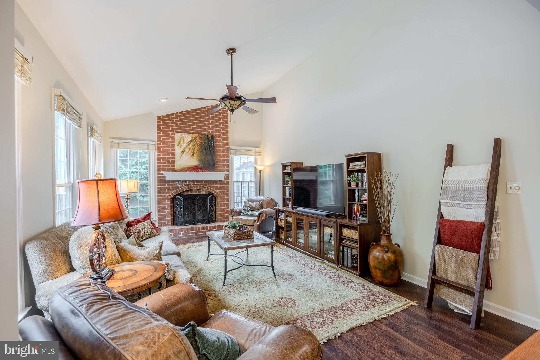 WAVERLY WOODS - Residential