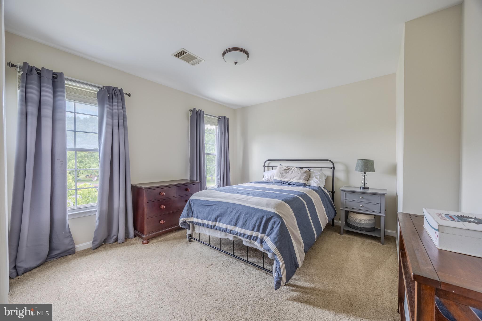 WAVERLY WOODS - Residential