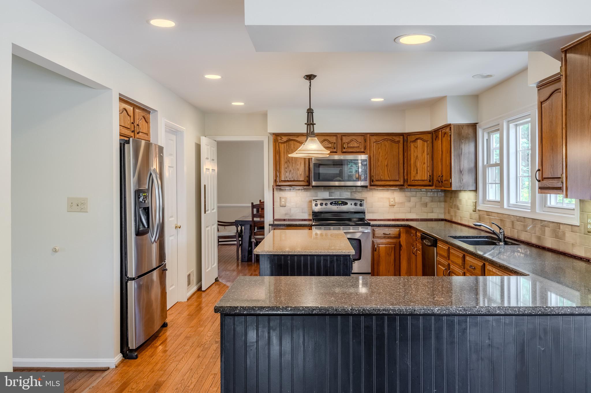 WAVERLY WOODS - Residential