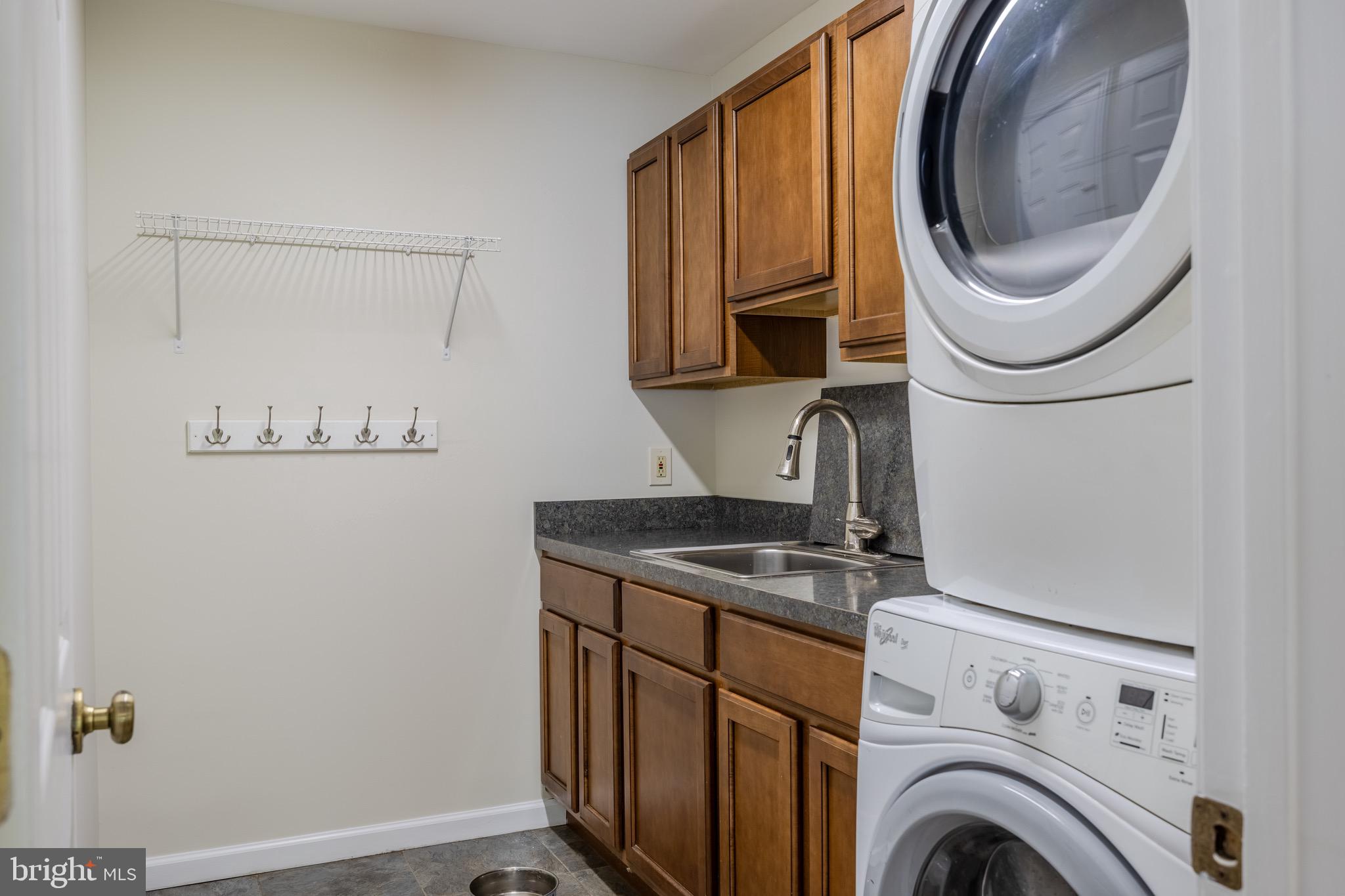 WAVERLY WOODS - Residential