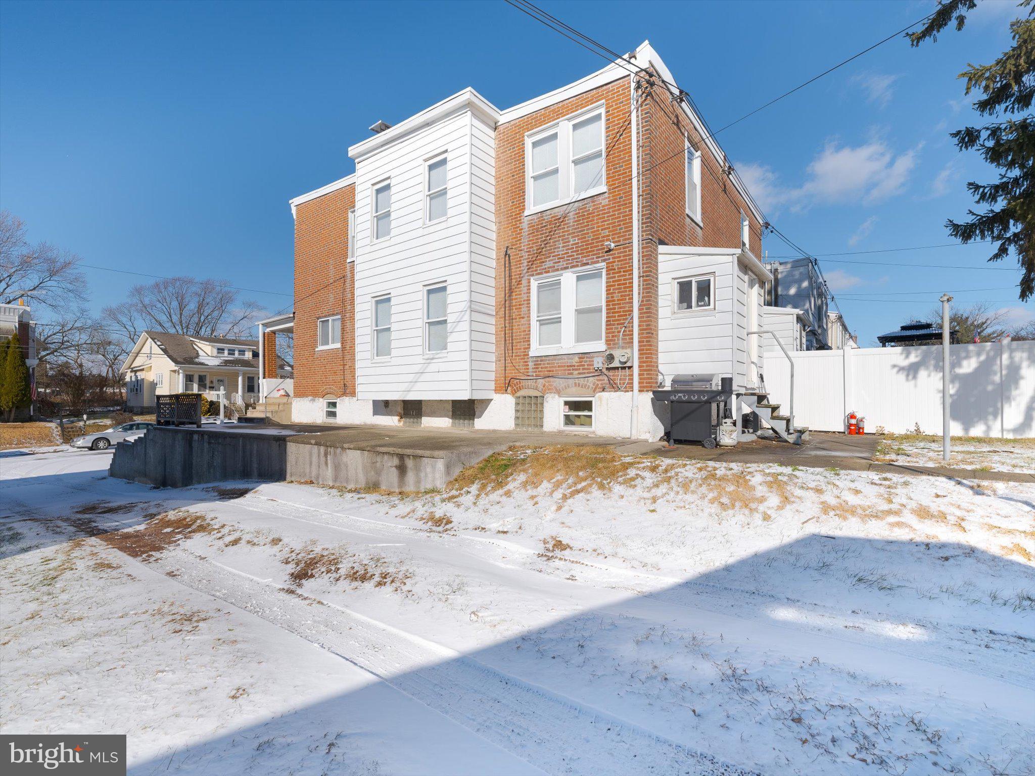 BURHOLME - Residential