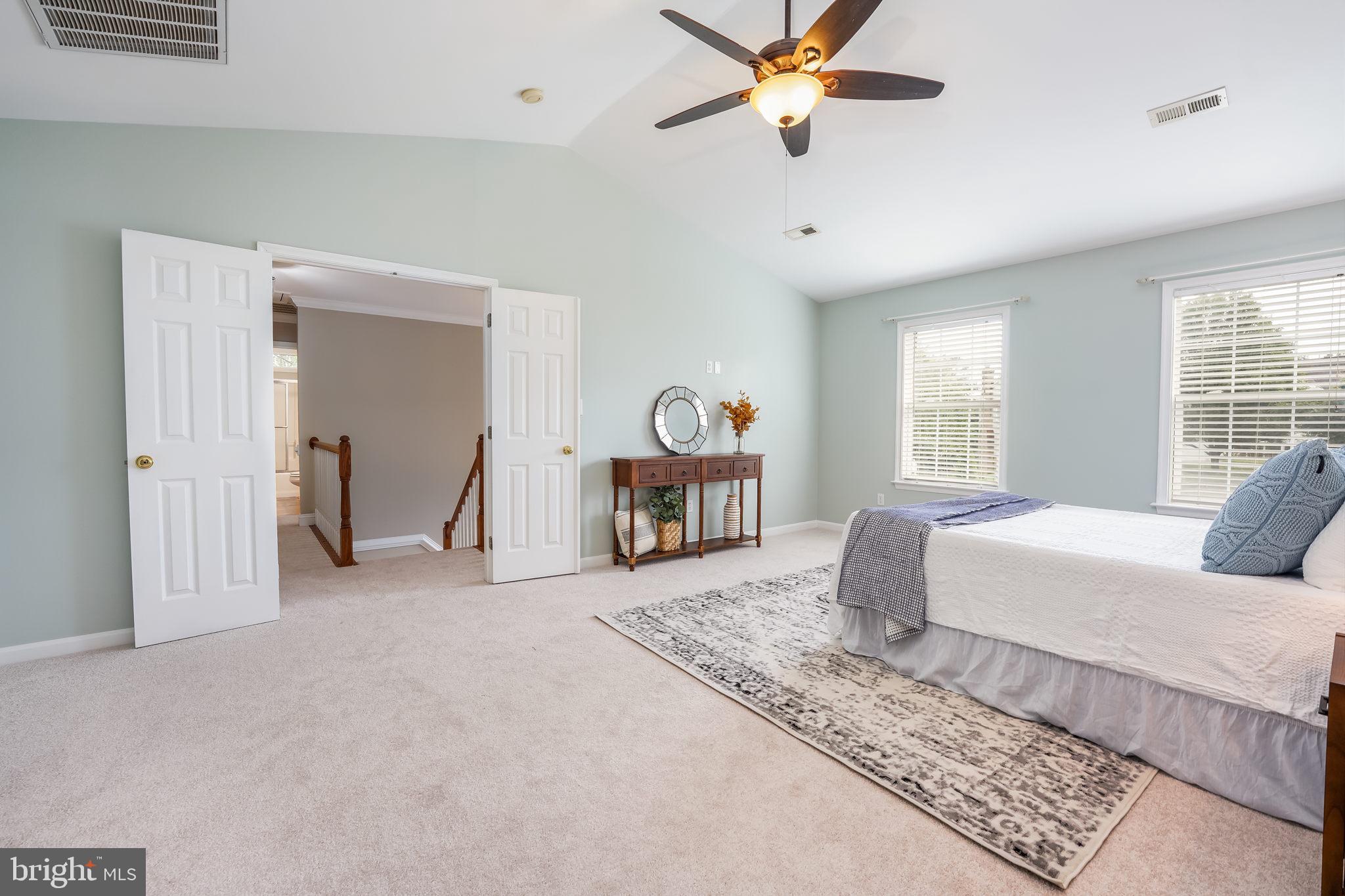 MENLOUGH - Residential